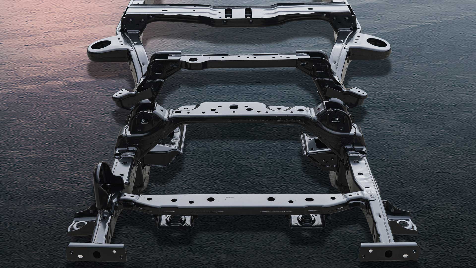 Vigus 420-grade ladder-frame chassis