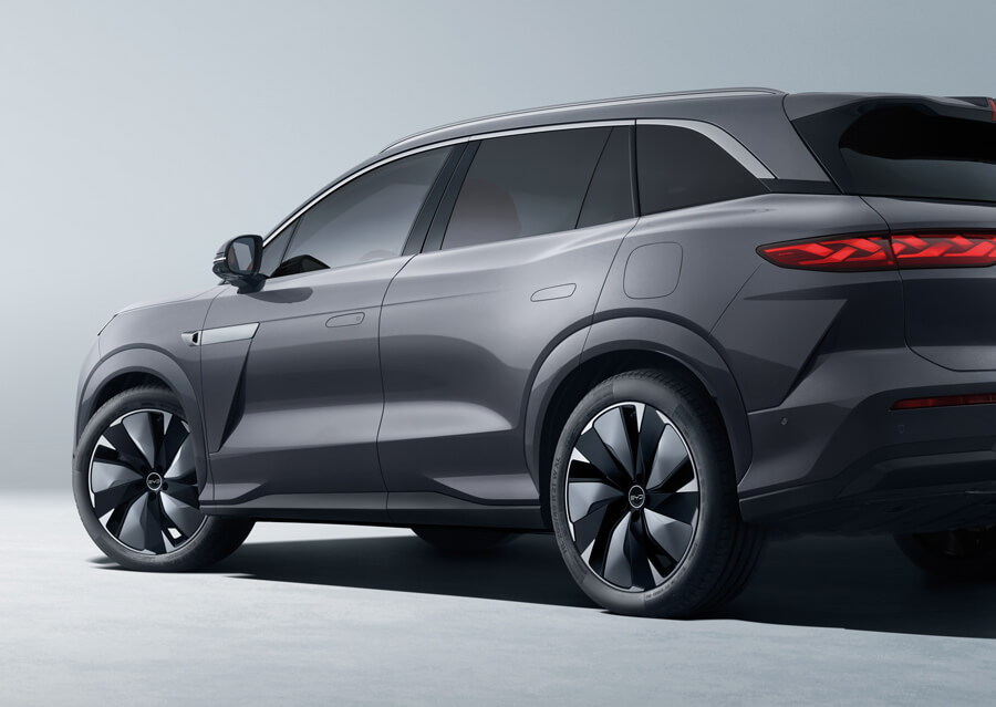 BYD SEALION 8 rear angle