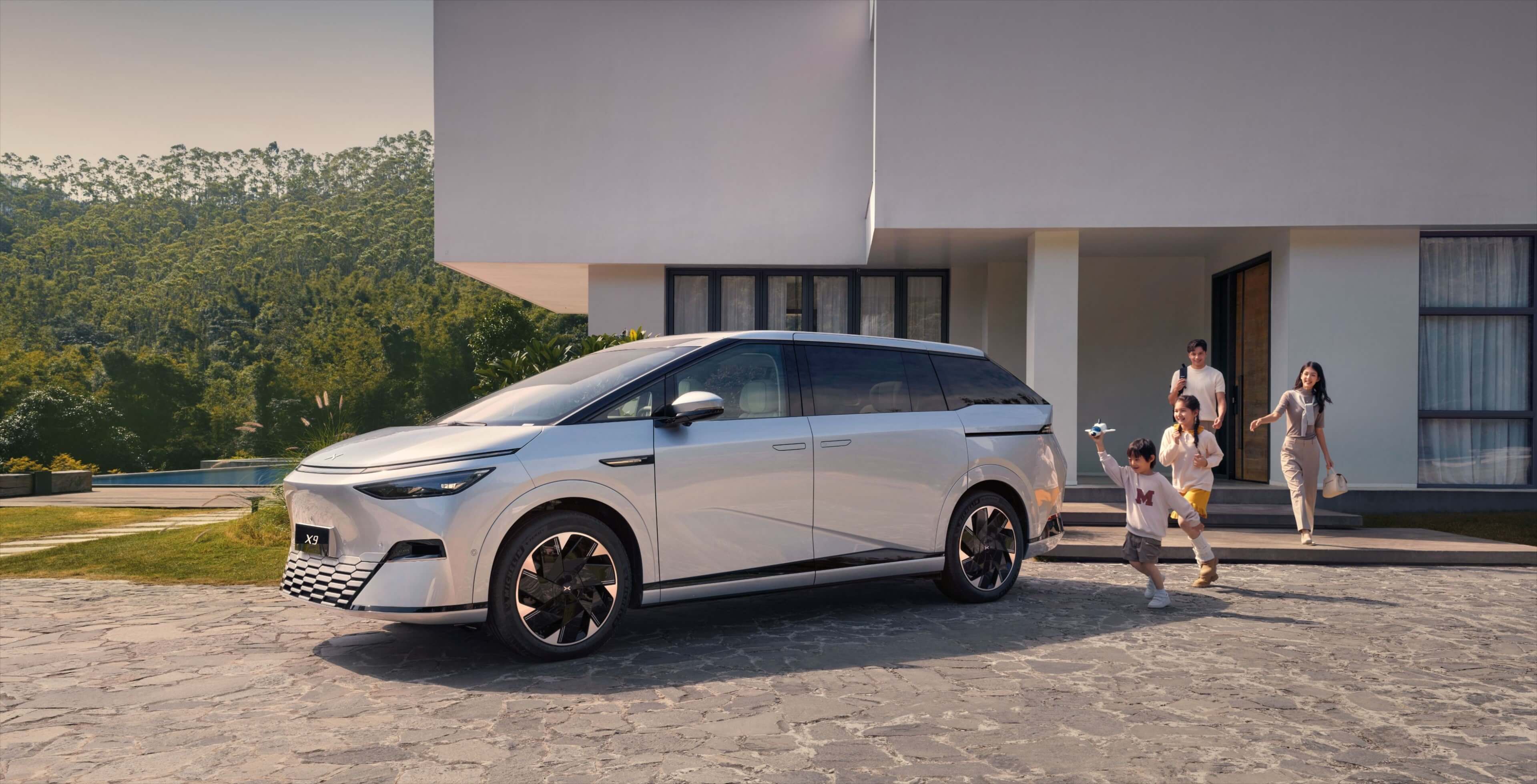 XPENG - Super-fast charging